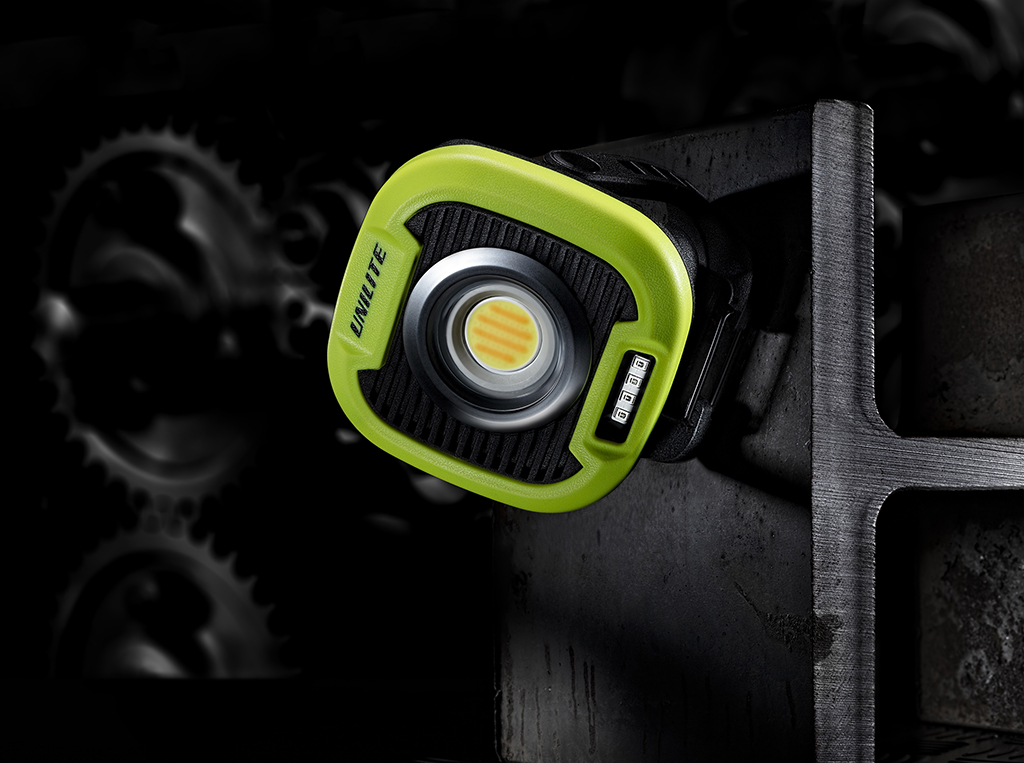 CRI-1650R - Рабочий фонарь 1650 Lm, HI CRI 96+, 2700- 6500 K, 13500 mAh
