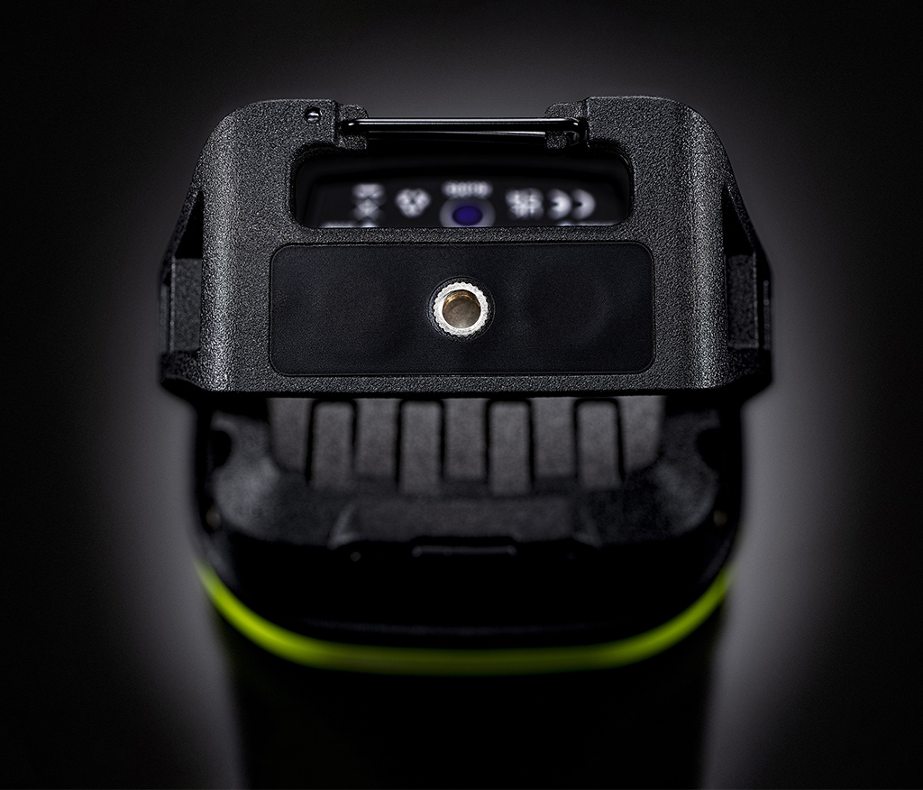 CRI-1650R - Рабочий фонарь 1650 Lm, HI CRI 96+, 2700- 6500 K, 13500 mAh
