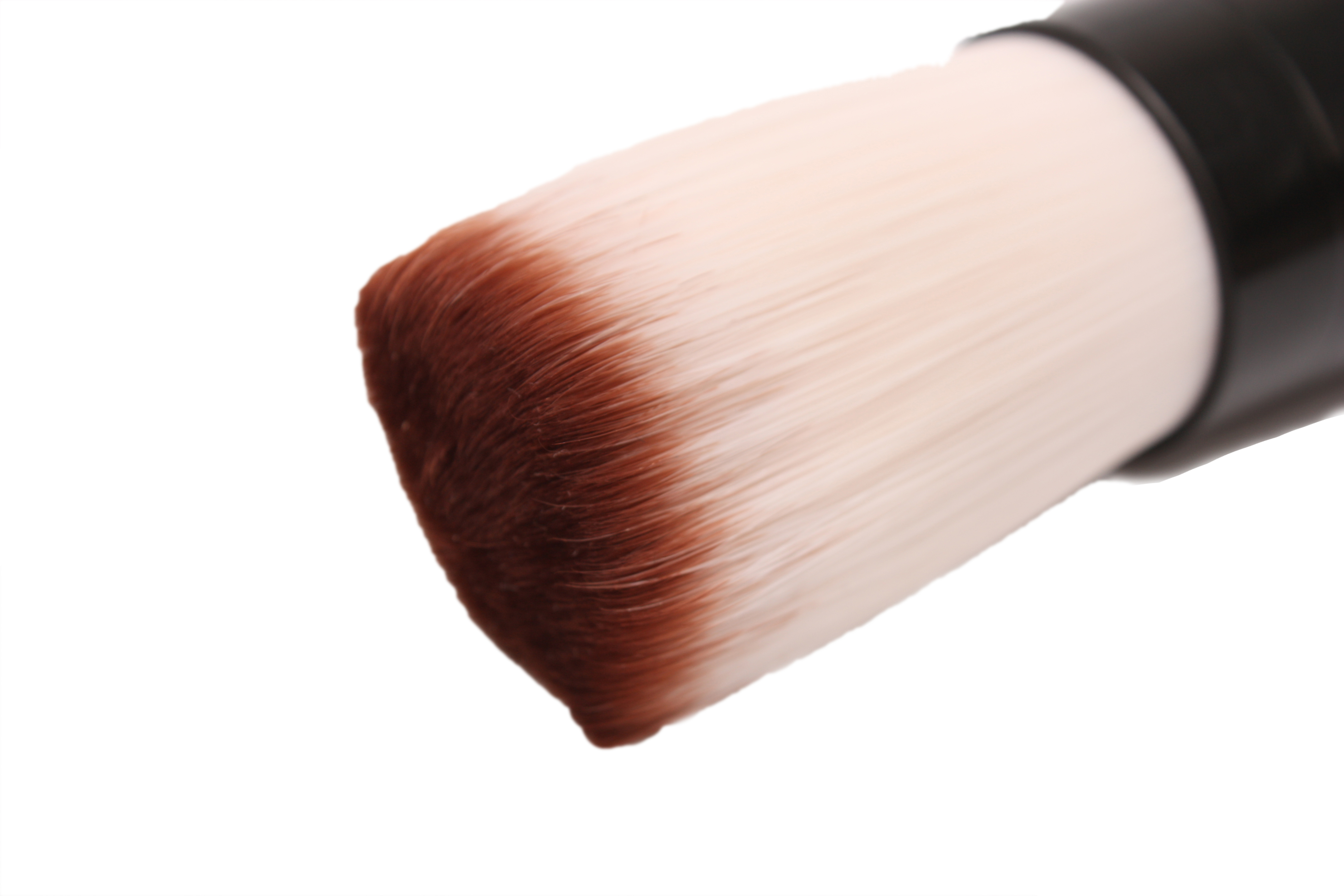Detailing Brush #18 Кисть для детейлинга из белой синтетической щетины мягкая